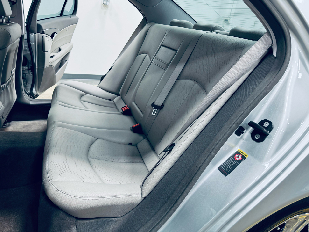 Mercedes-Benz E-Class 4dr Sdn Sport 3.5L RWD 2008