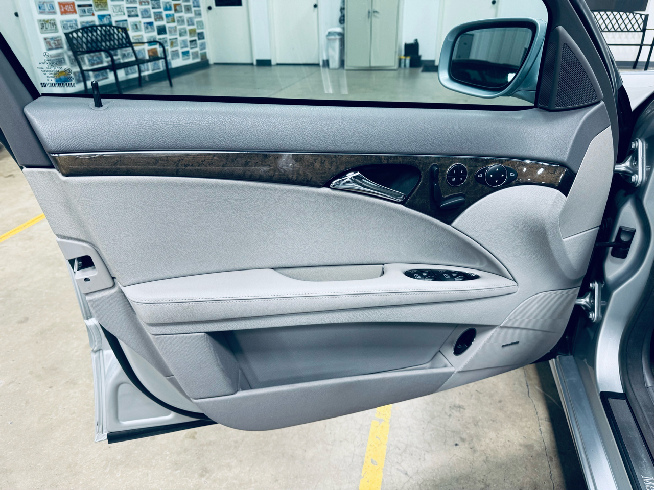 Mercedes-Benz E-Class 4dr Sdn Sport 3.5L RWD 2008