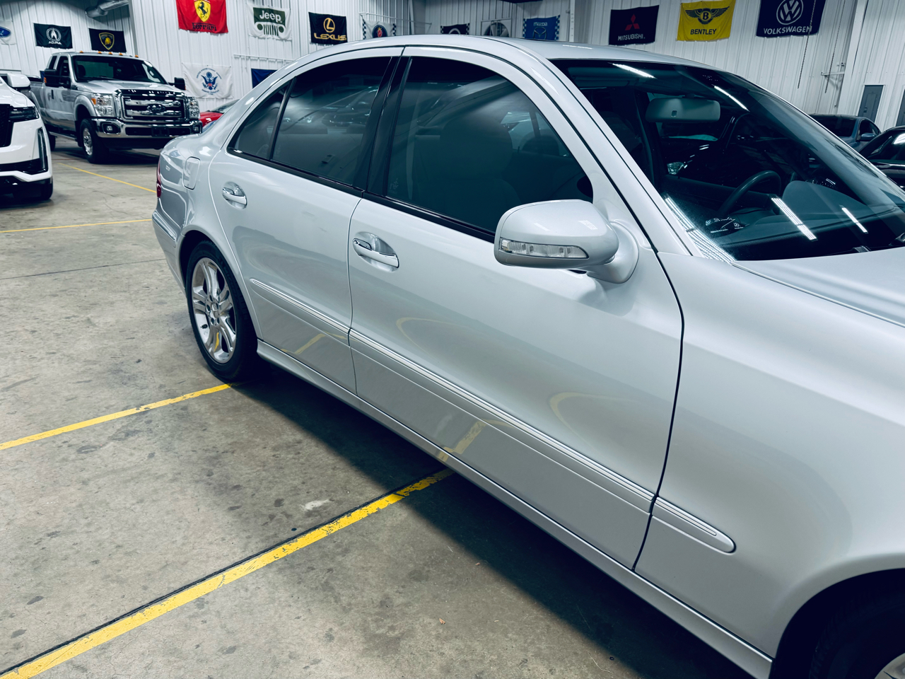 Mercedes-Benz E-Class 4dr Sdn Sport 3.5L RWD 2008