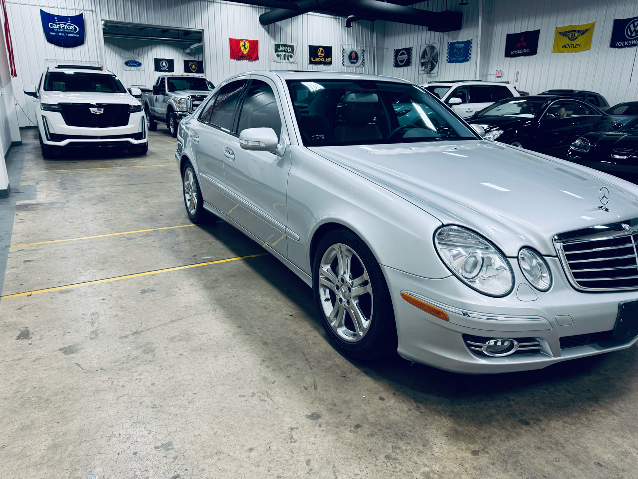 Mercedes-Benz E-Class 4dr Sdn Sport 3.5L RWD 2008