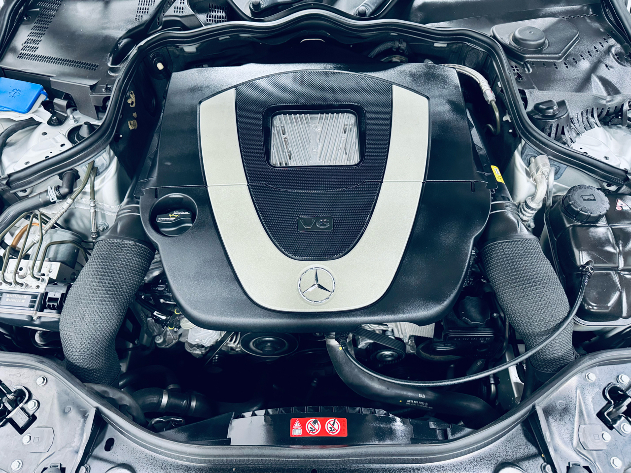 Mercedes-Benz E-Class 4dr Sdn Sport 3.5L RWD 2008