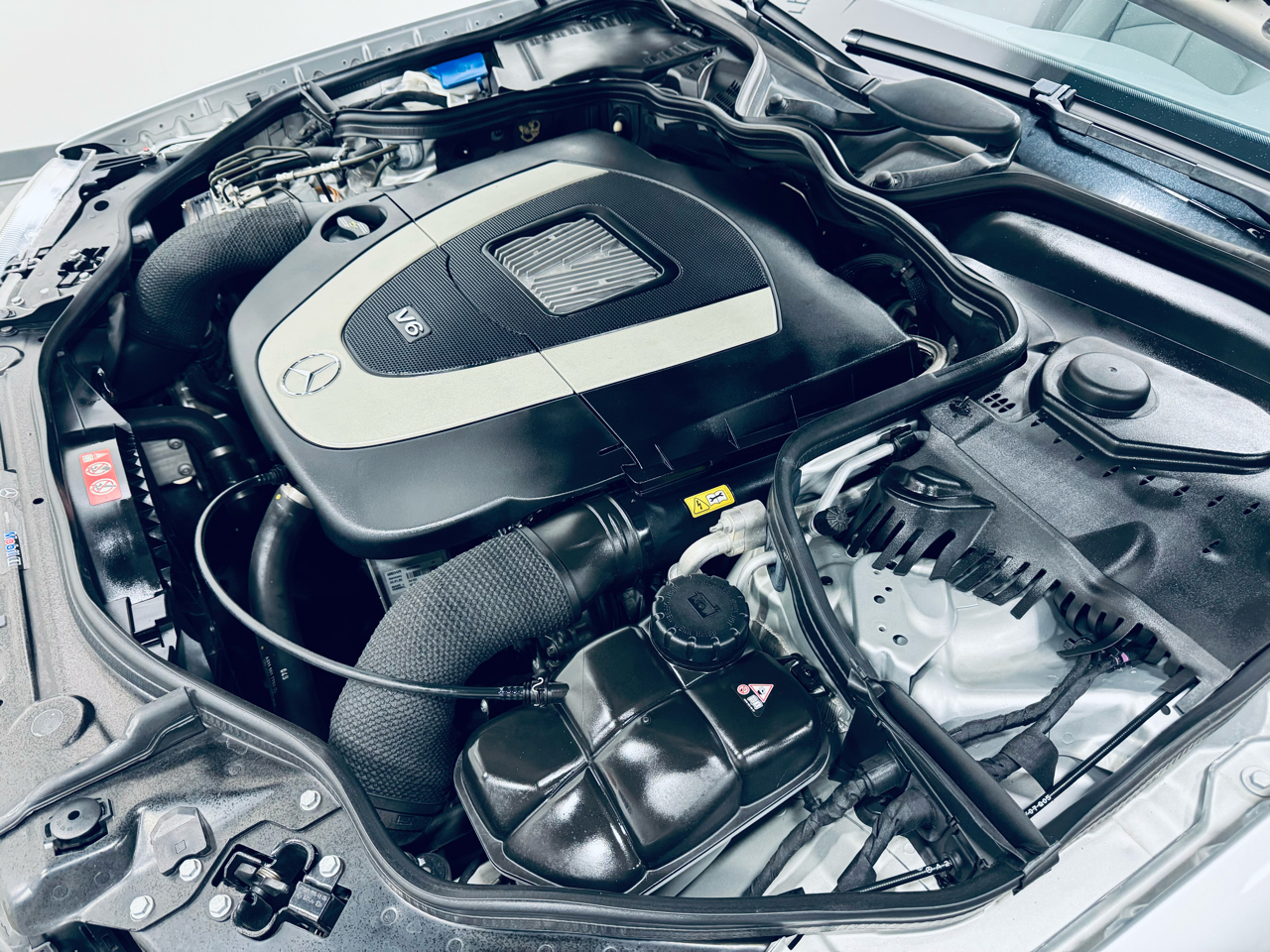 Mercedes-Benz E-Class 4dr Sdn Sport 3.5L RWD 2008