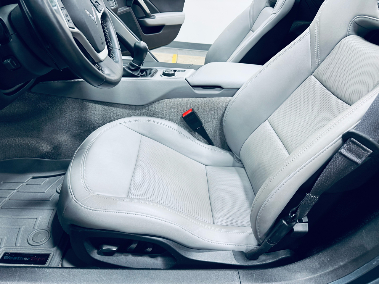 Chevrolet Corvette Stingray 2dr Z51 Cpe w/2LT 2014