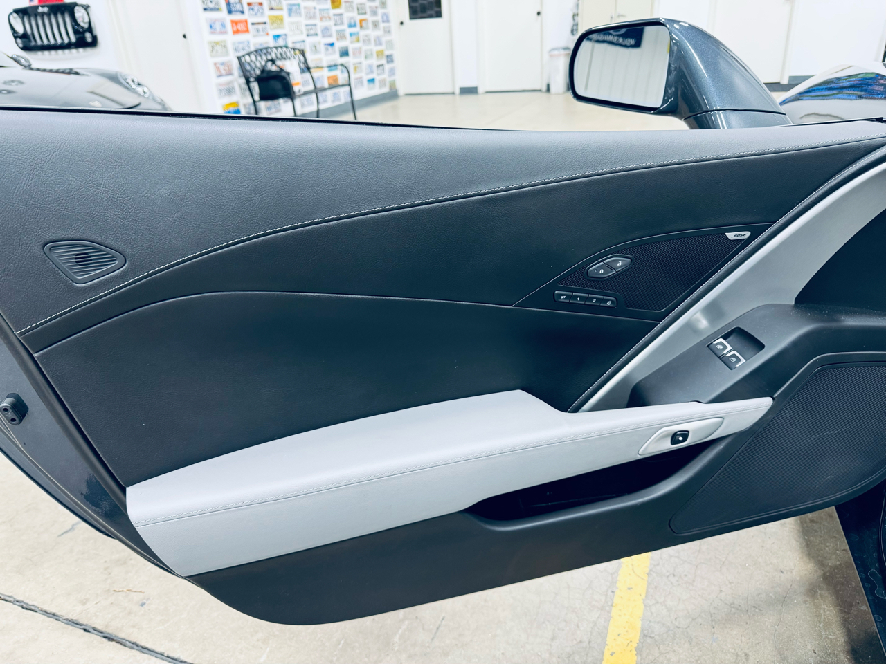 Chevrolet Corvette Stingray 2dr Z51 Cpe w/2LT 2014