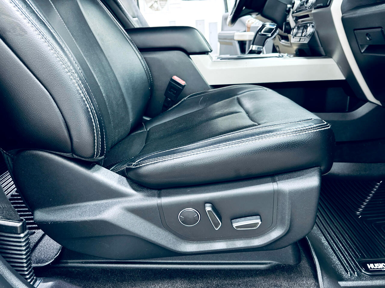 Ford F-150 Lariat 4WD SuperCrew 5.5' Box 2018