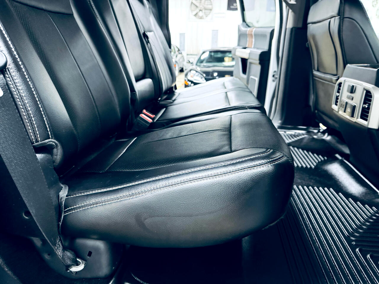 Ford F-150 Lariat 4WD SuperCrew 5.5' Box 2018