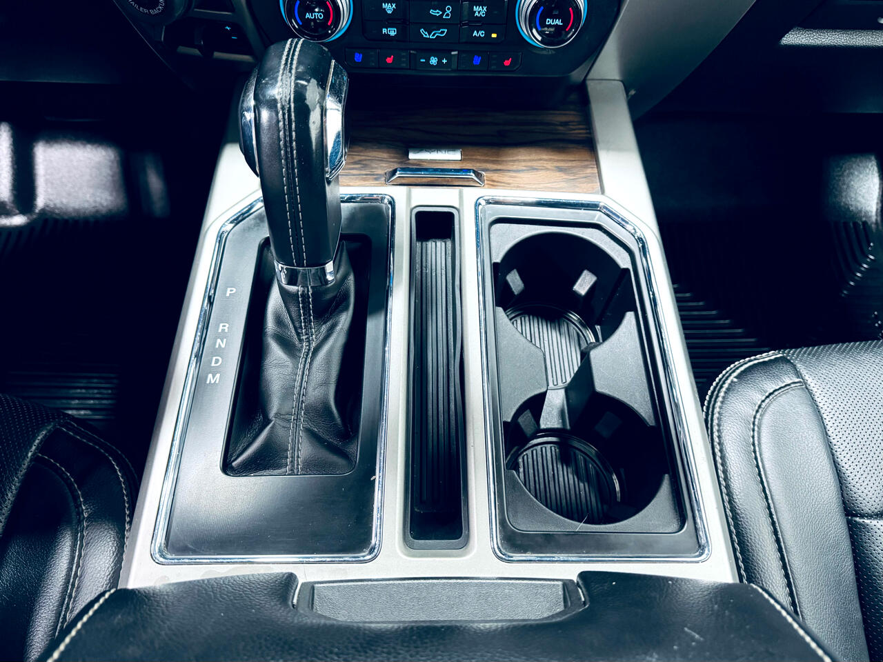 Ford F-150 Lariat 4WD SuperCrew 5.5' Box 2018