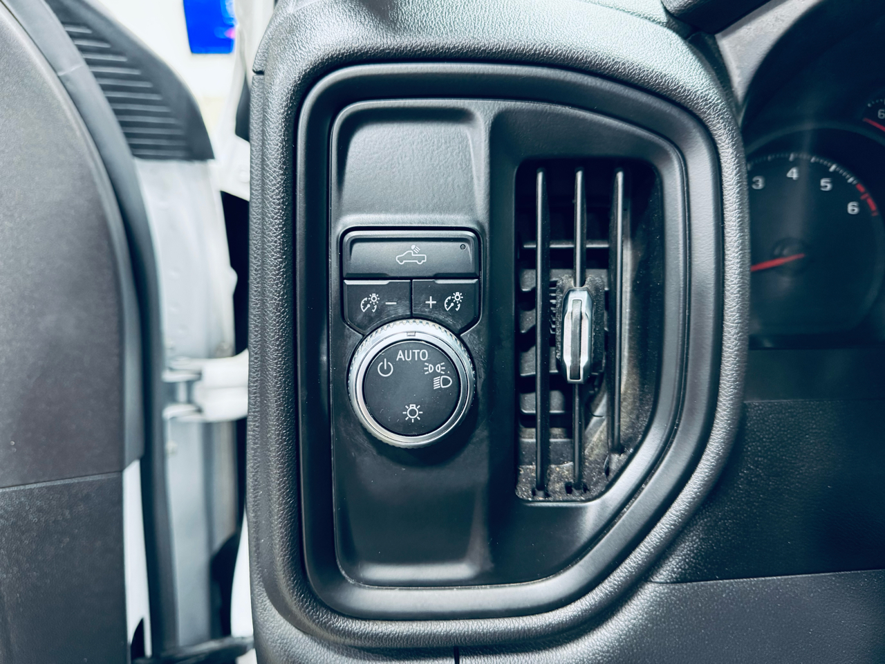 GMC Sierra 1500 2WD Reg Cab 140" 2021