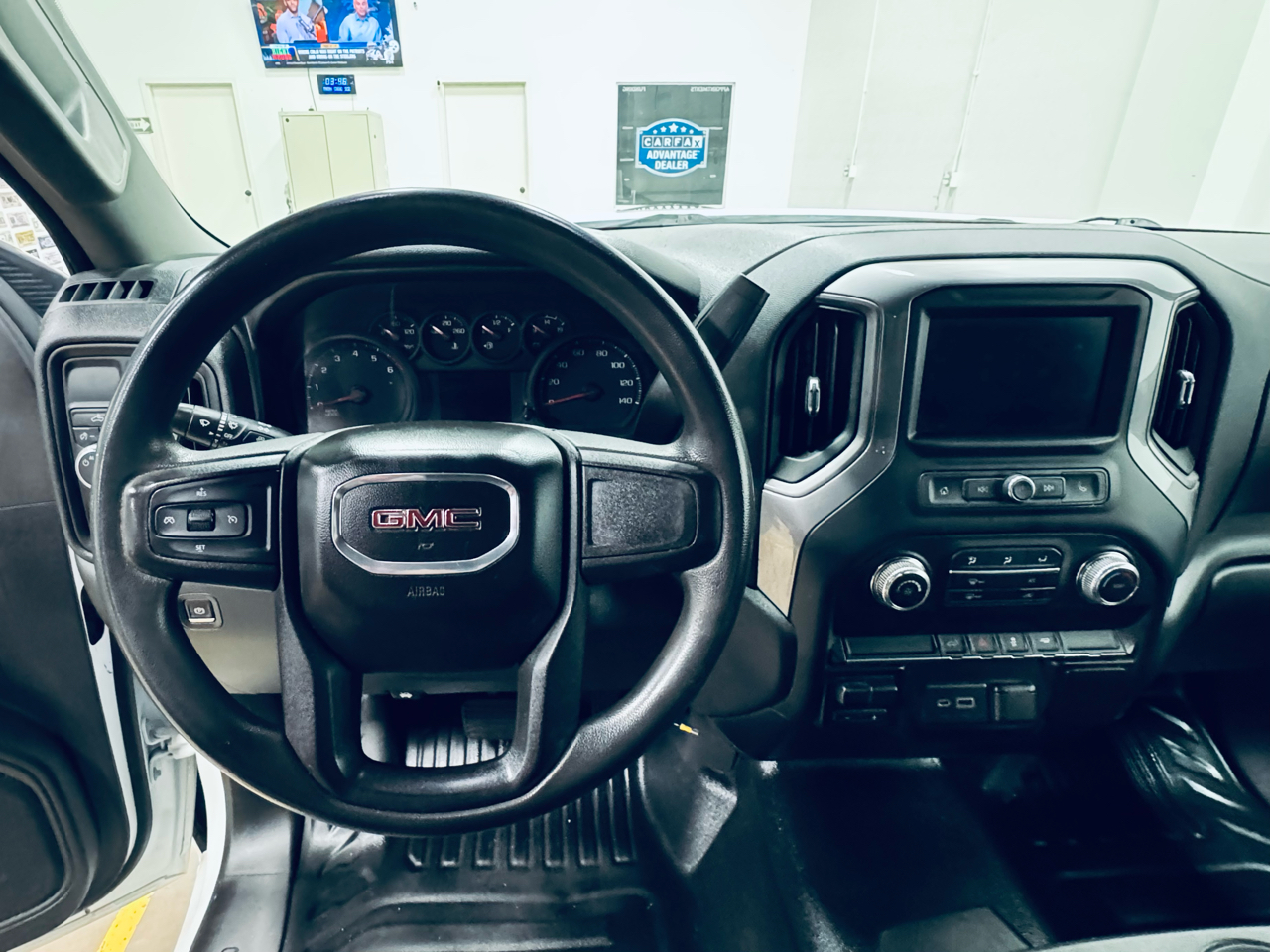 GMC Sierra 1500 2WD Reg Cab 140" 2021