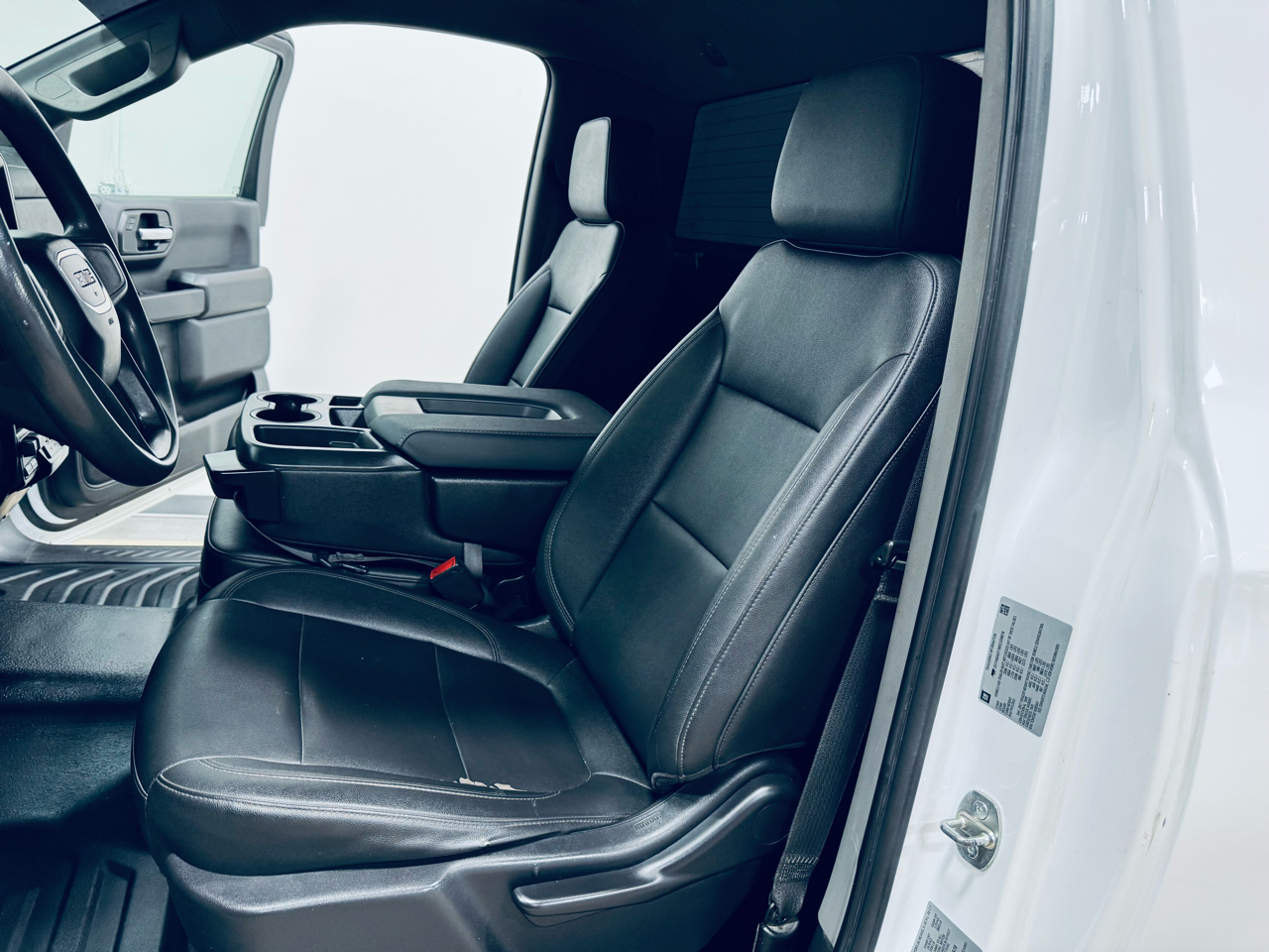 GMC Sierra 1500 2WD Reg Cab 140" 2021