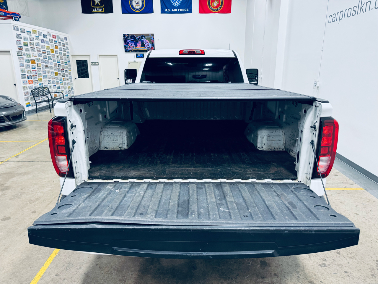 GMC Sierra 1500 2WD Reg Cab 140" 2021