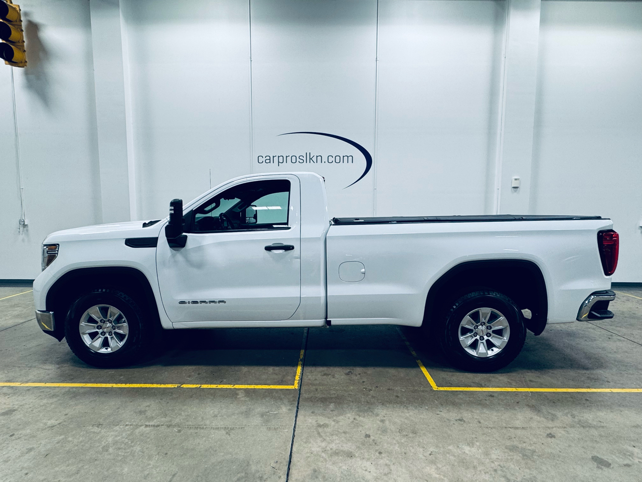 GMC Sierra 1500 2WD Reg Cab 140" 2021