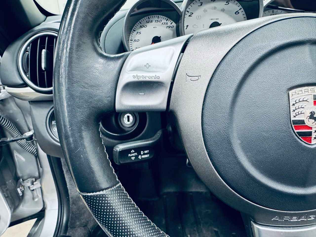 Porsche Boxster 2dr Roadster RS 60 Spyder 2008