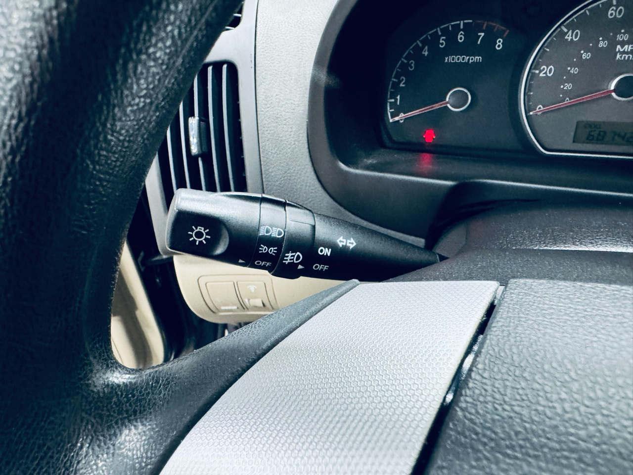 Hyundai Elantra SE 4D Sedan 2008