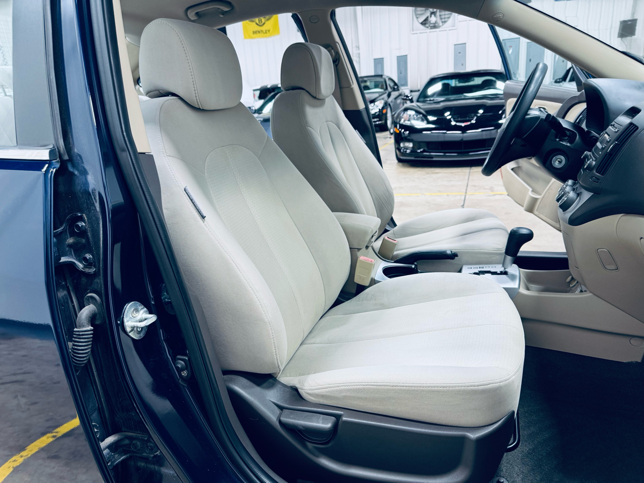 Hyundai Elantra SE 4D Sedan 2008