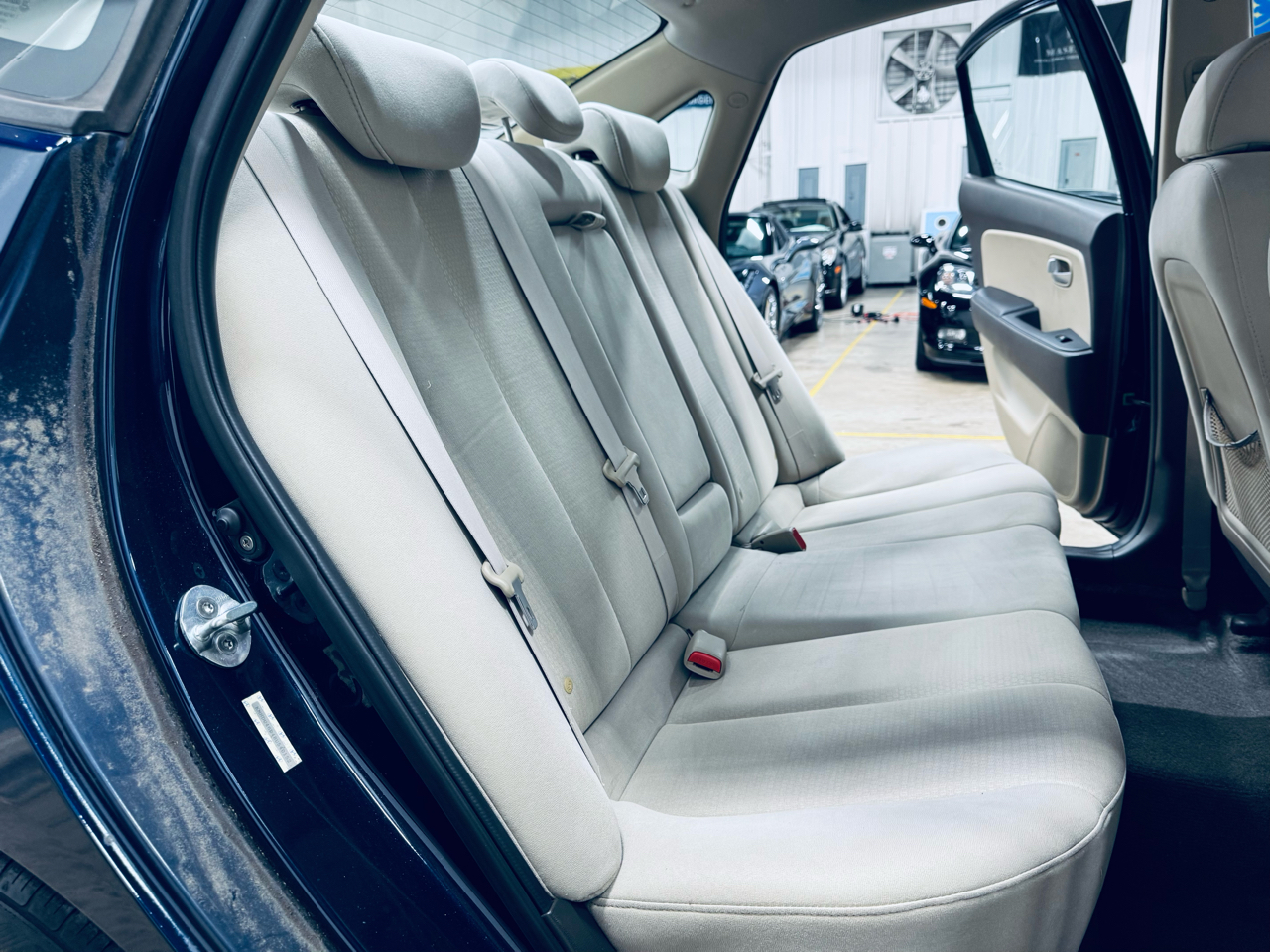 Hyundai Elantra SE 4D Sedan 2008