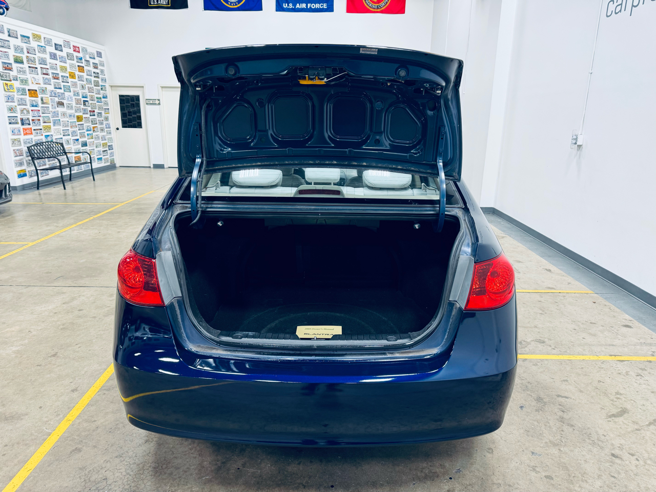 Hyundai Elantra SE 4D Sedan 2008