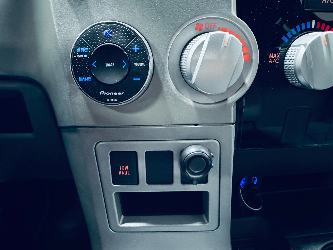 Toyota Tundra 2WD Truck Dbl 5.7L V8 6-Spd AT (Natl) 2008