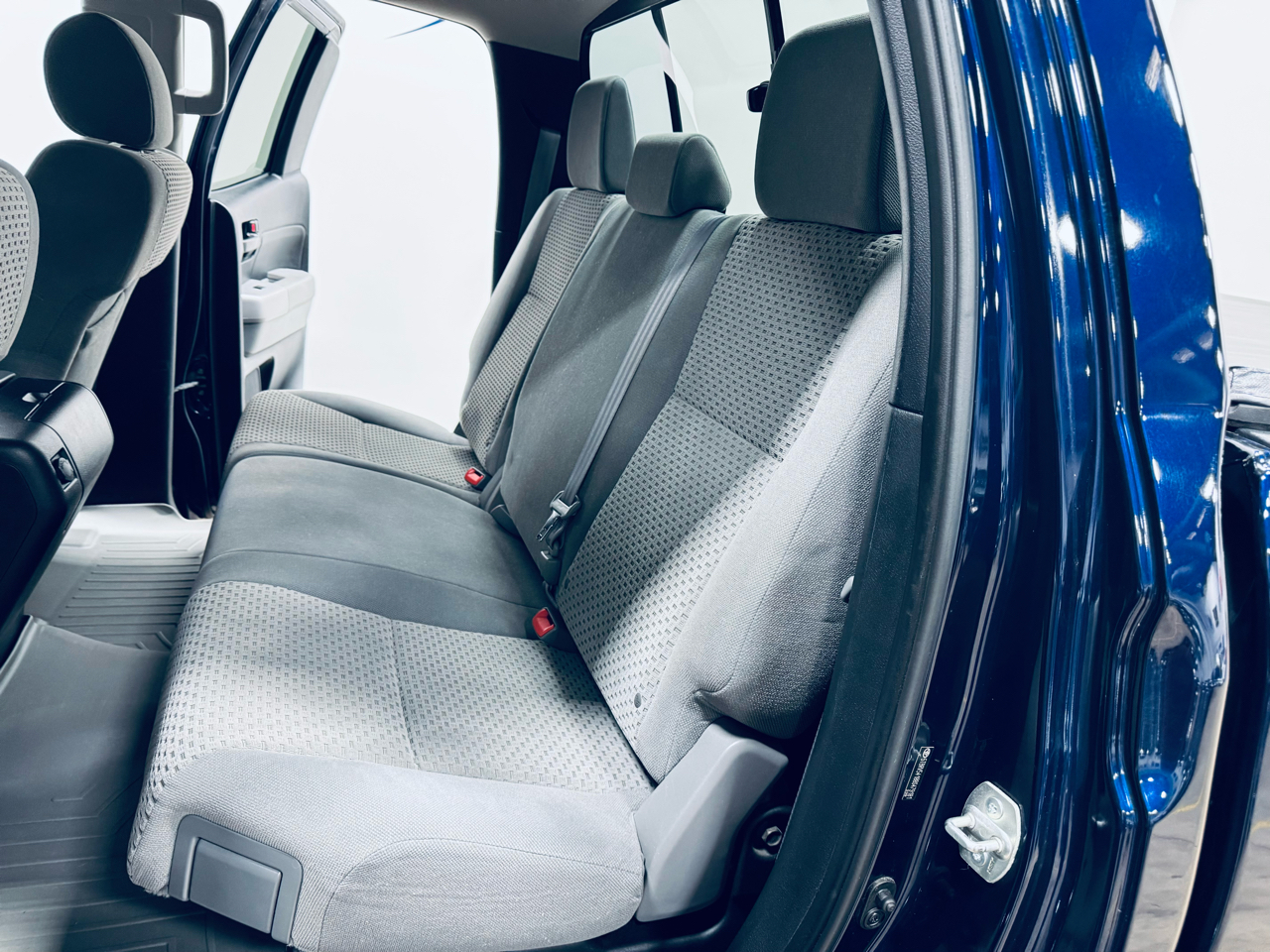 Toyota Tundra 2WD Truck Dbl 5.7L V8 6-Spd AT (Natl) 2008