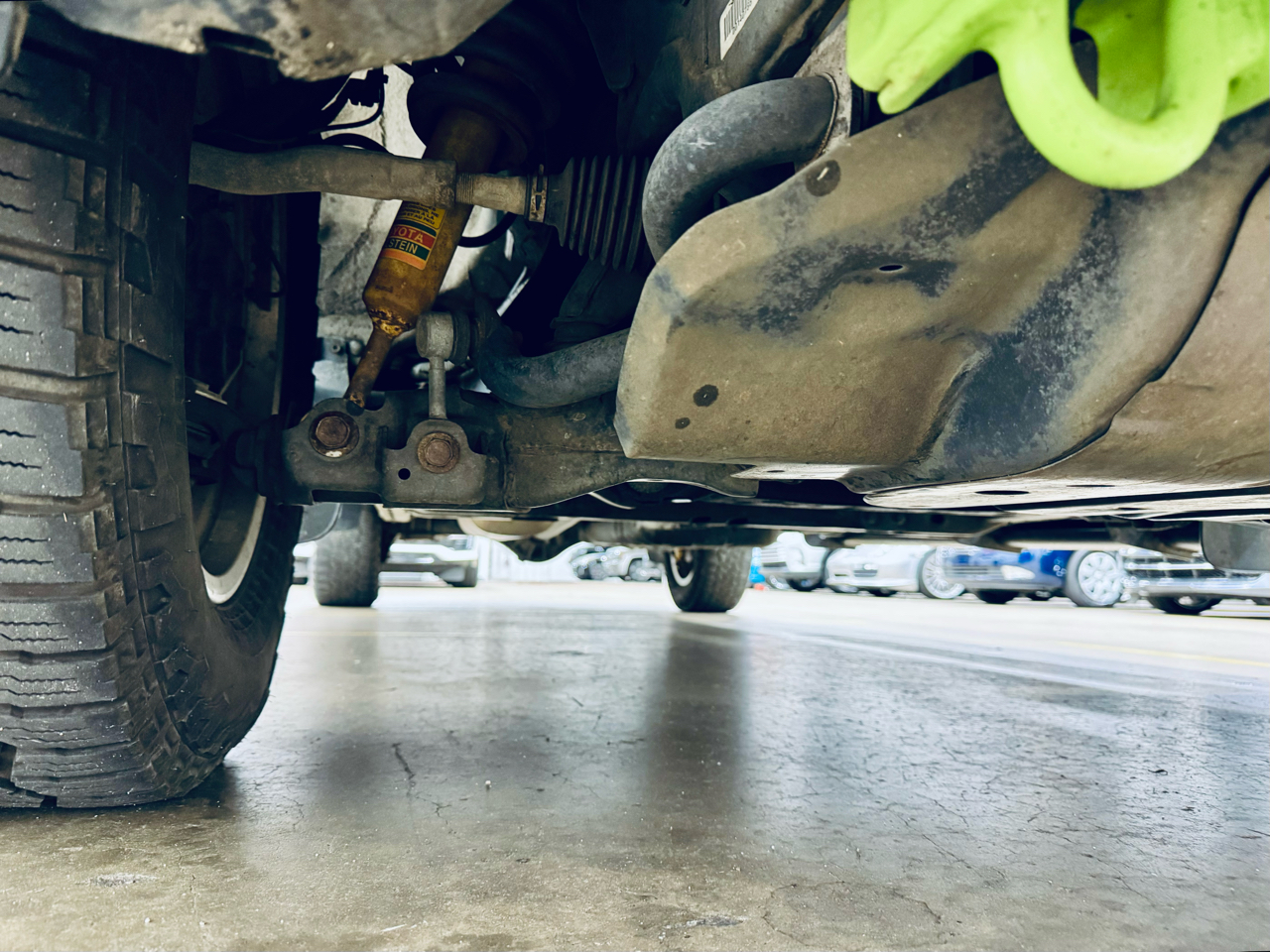 Toyota Tundra 2WD Truck Dbl 5.7L V8 6-Spd AT (Natl) 2008