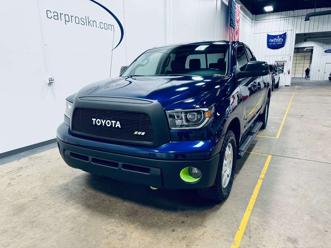 Toyota Tundra 2WD Truck Dbl 5.7L V8 6-Spd AT (Natl) 2008