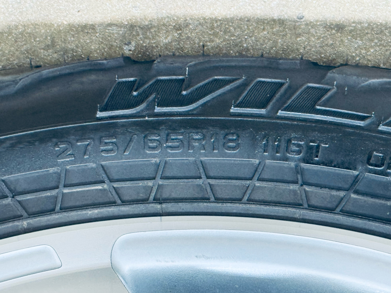 Toyota Tundra 2WD Truck Dbl 5.7L V8 6-Spd AT (Natl) 2008