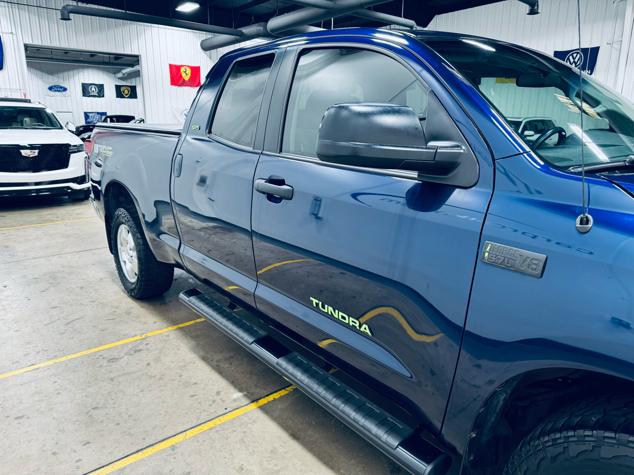 Toyota Tundra 2WD Truck Dbl 5.7L V8 6-Spd AT (Natl) 2008