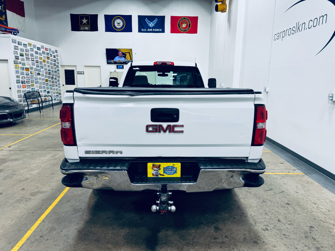 GMC Sierra 1500 2WD Reg Cab 133.0" 2018