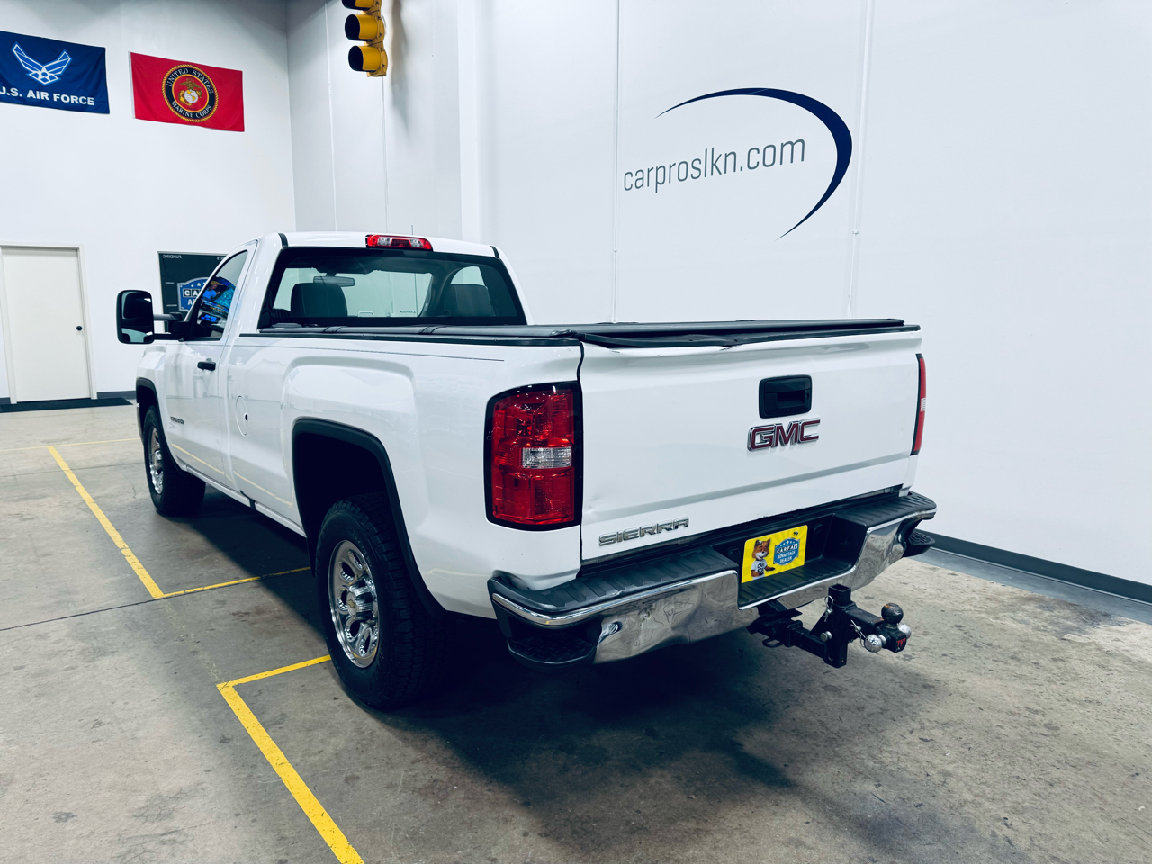 GMC Sierra 1500 2WD Reg Cab 133.0" 2018