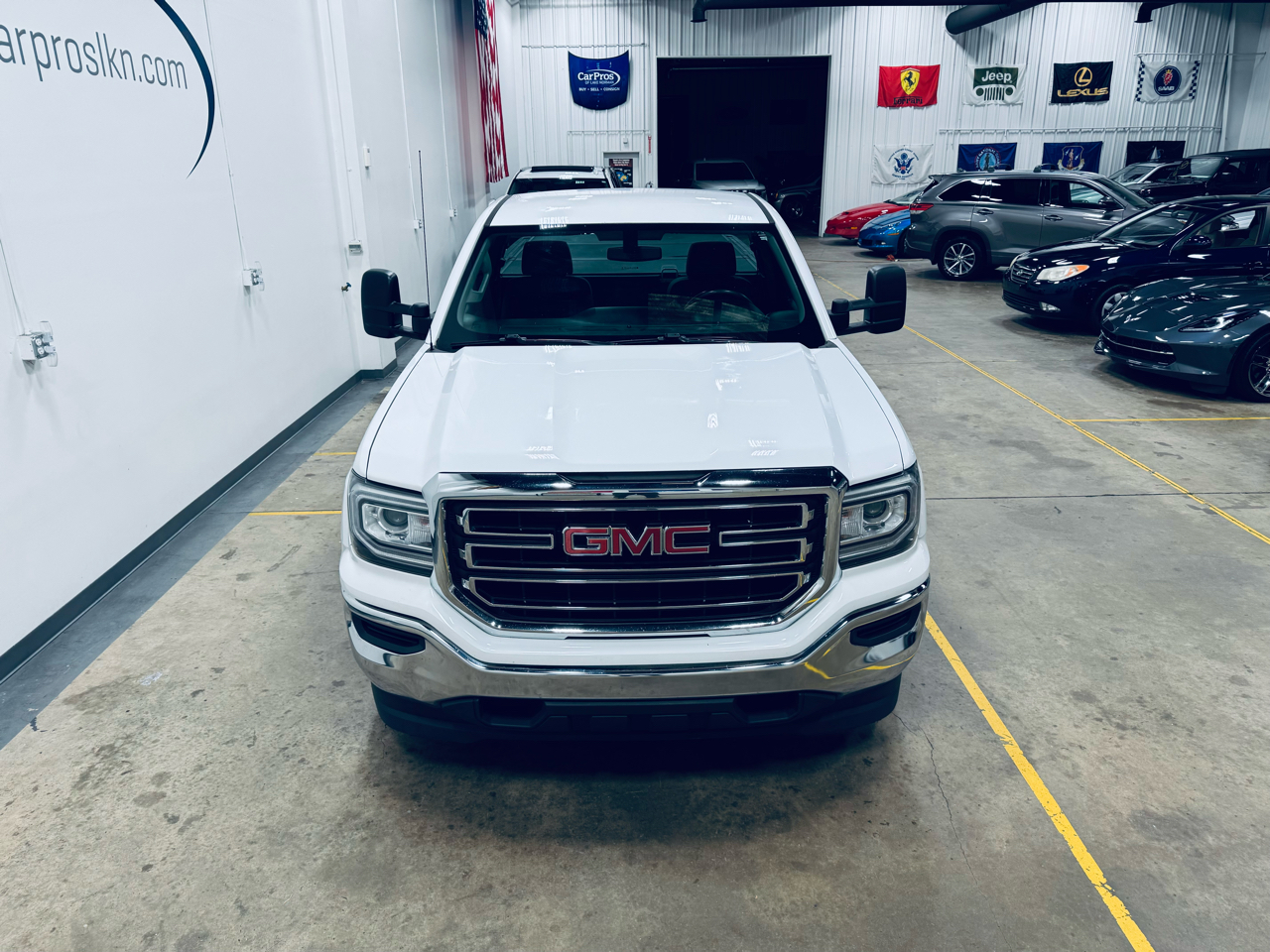 GMC Sierra 1500 2WD Reg Cab 133.0" 2018