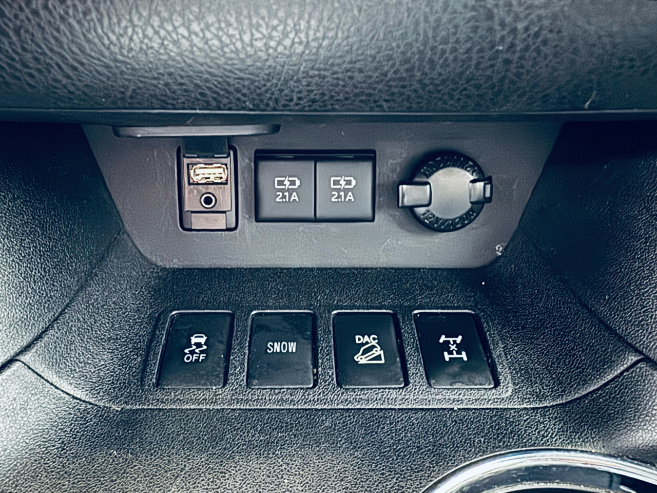 Toyota Highlander XLE V6 AWD (Natl) 2017