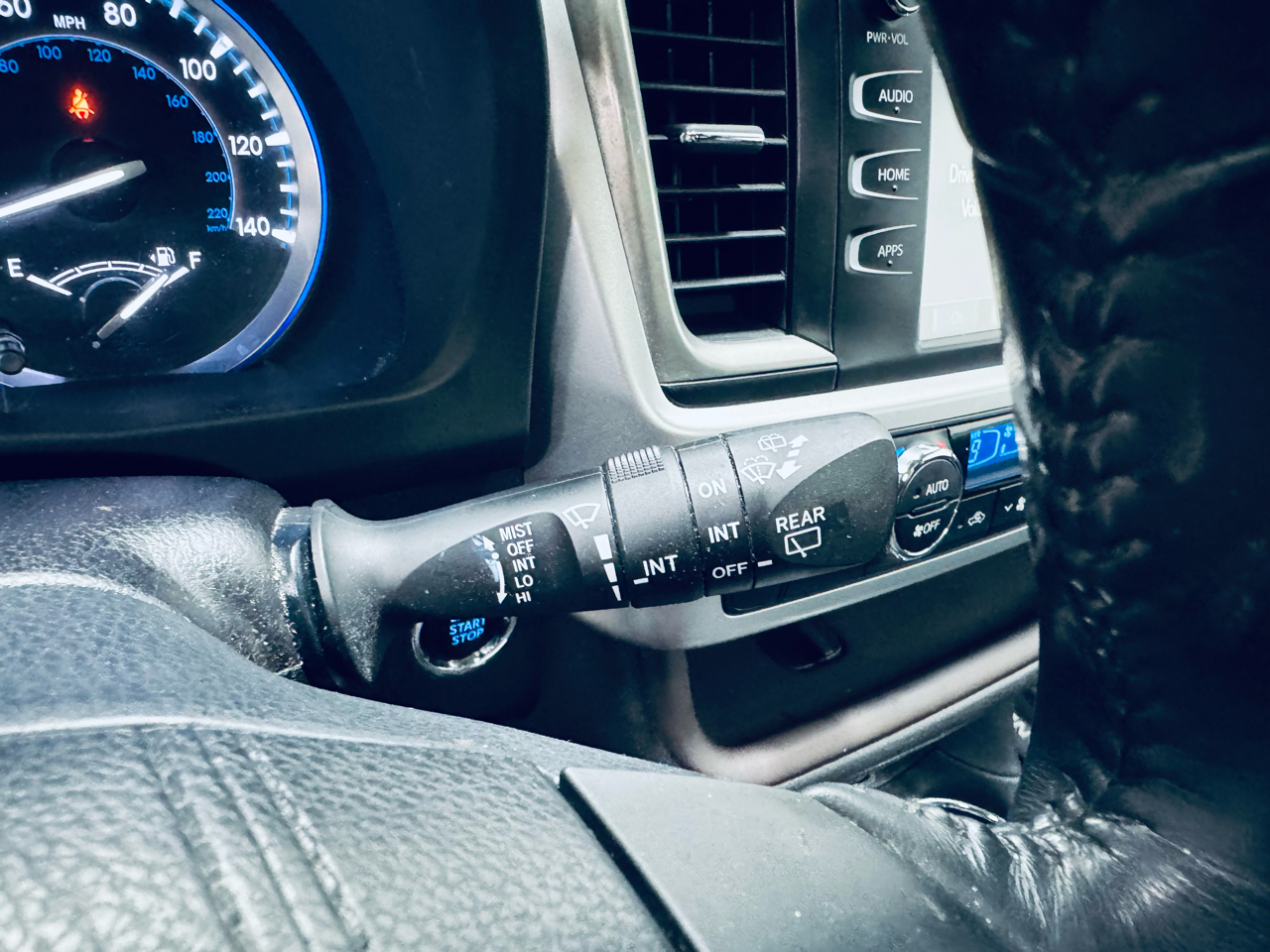 Toyota Highlander XLE V6 AWD (Natl) 2017