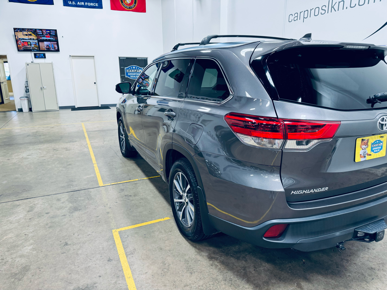 Toyota Highlander XLE V6 AWD (Natl) 2017