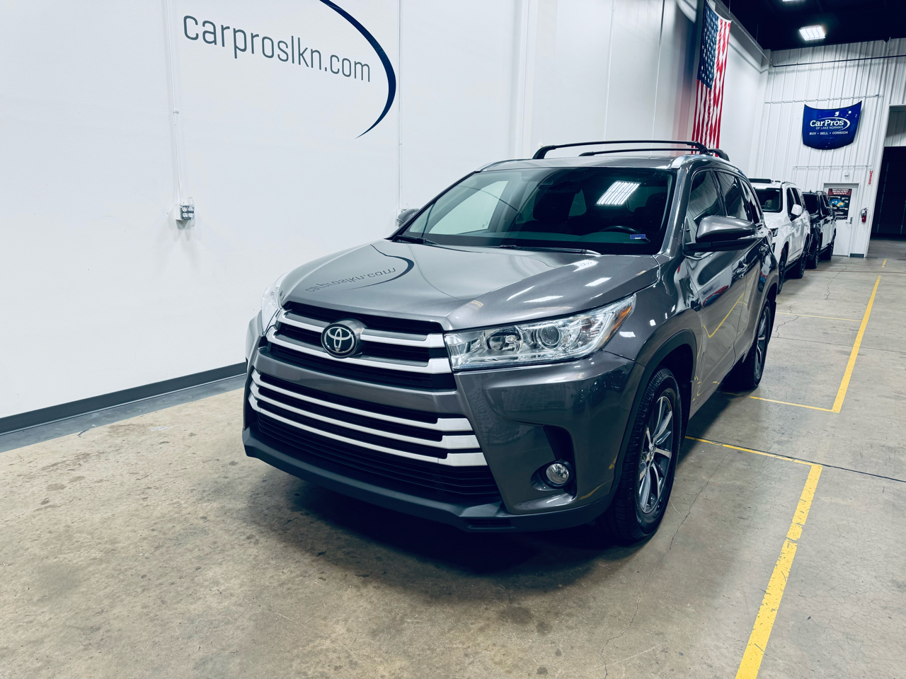 Toyota Highlander XLE V6 AWD (Natl) 2017