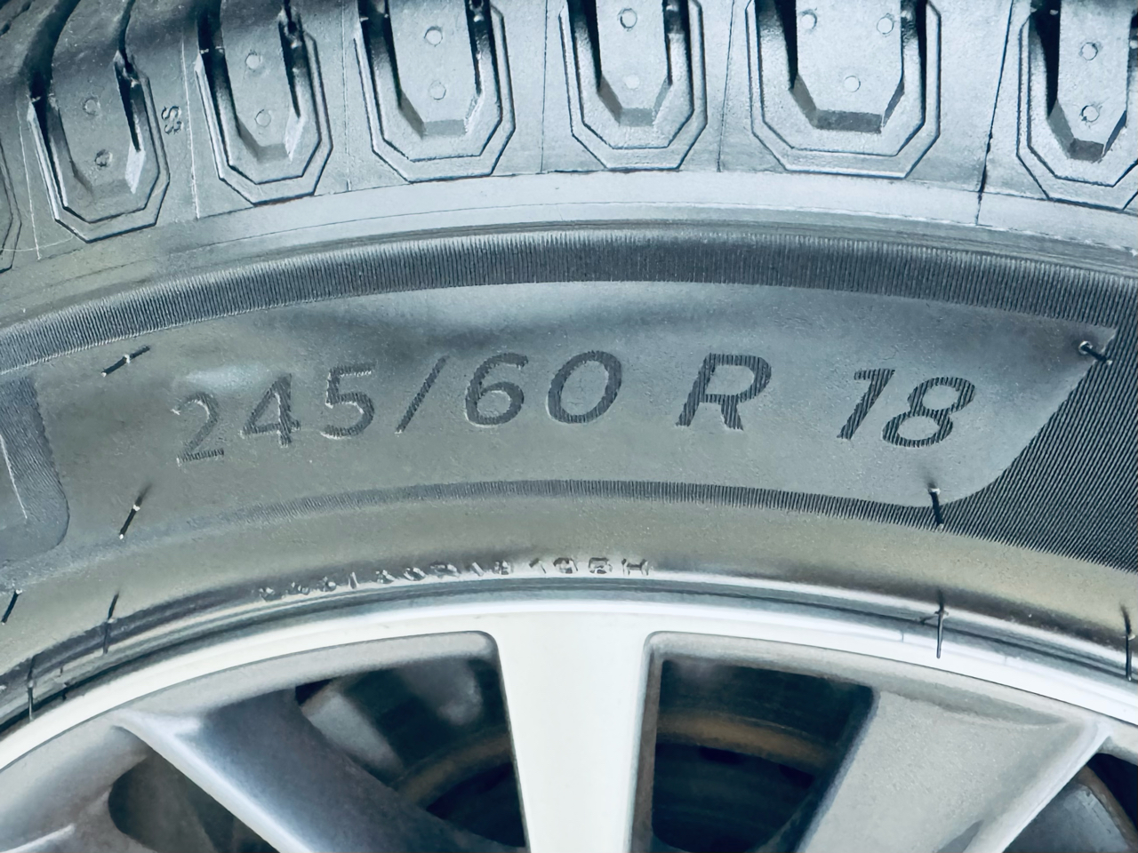 Toyota Highlander XLE V6 AWD (Natl) 2017