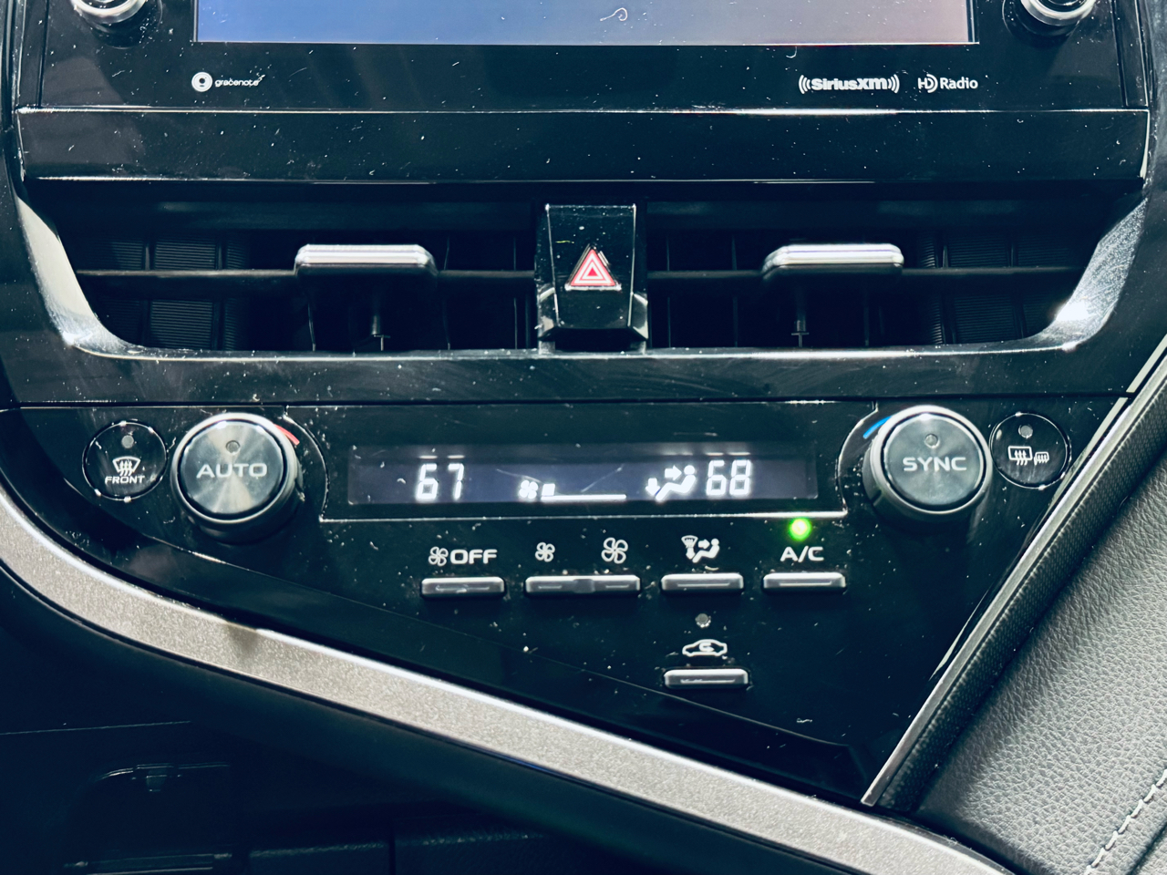 Toyota Camry XSE Auto (Natl) 2022