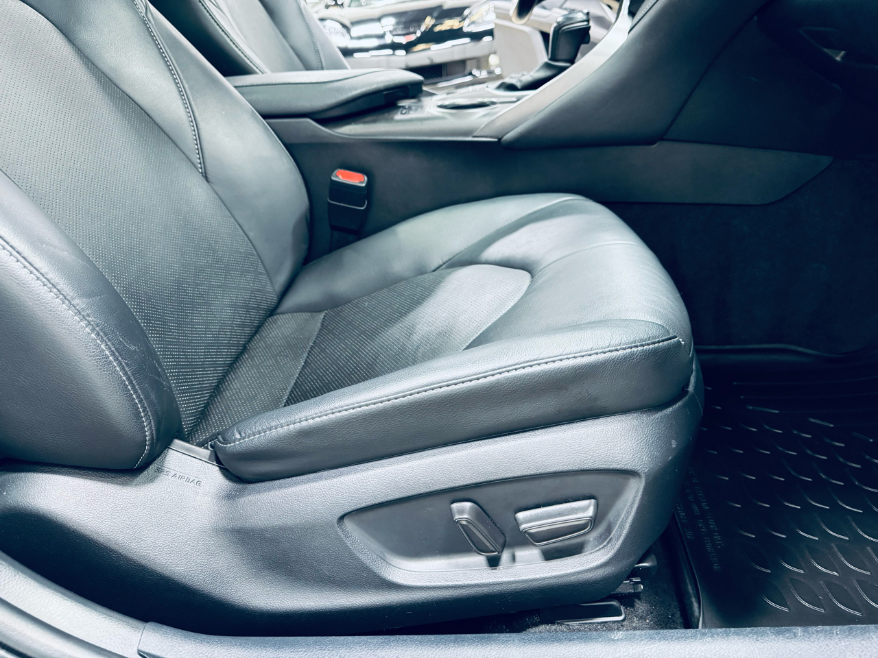 Toyota Camry XSE Auto (Natl) 2022