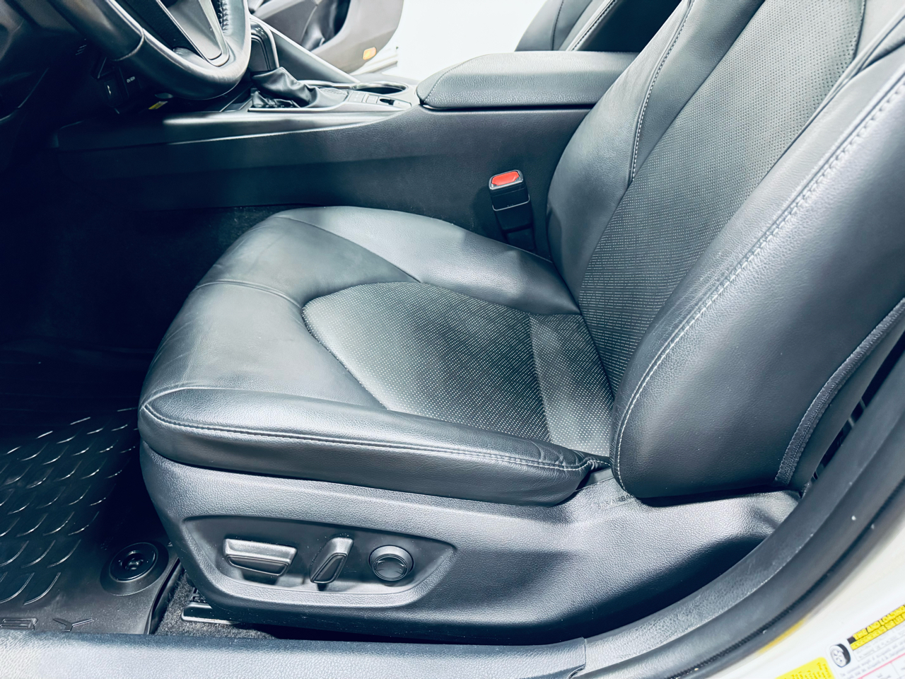 Toyota Camry XSE Auto (Natl) 2022