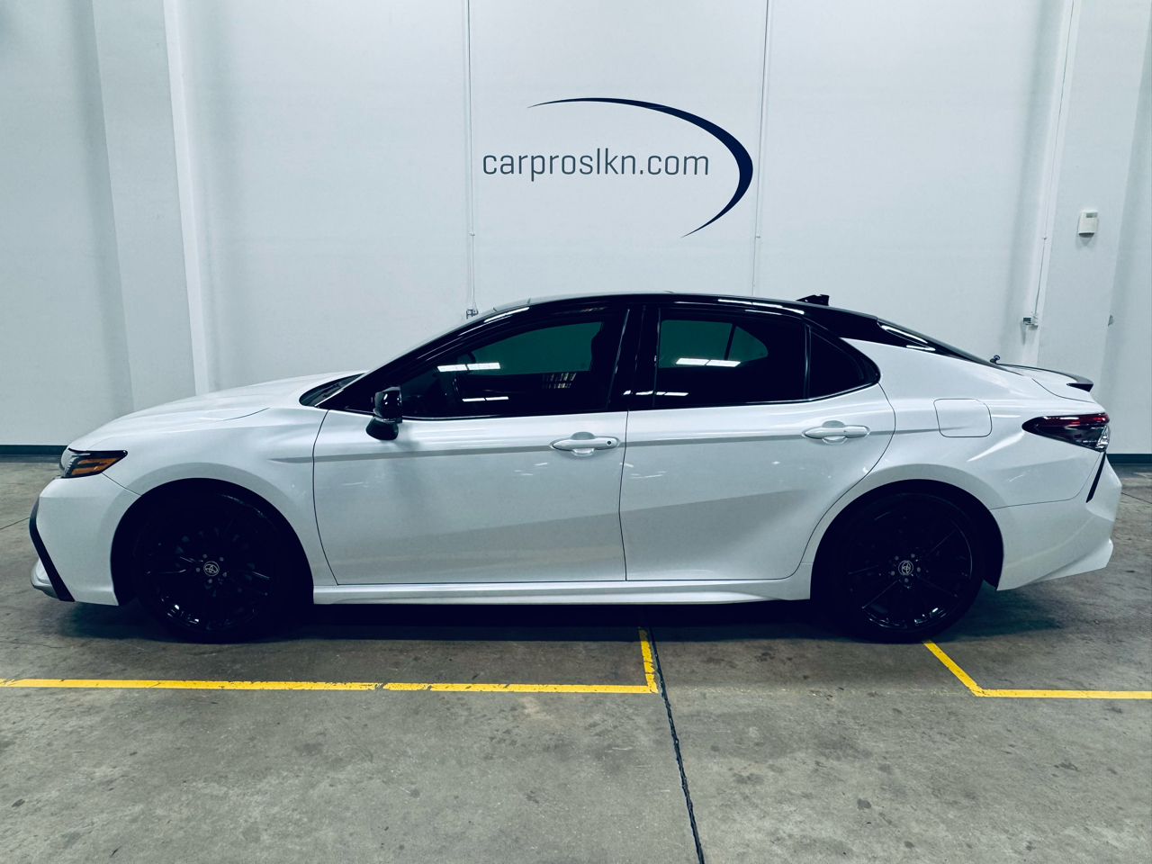 Toyota Camry XSE Auto (Natl) 2022