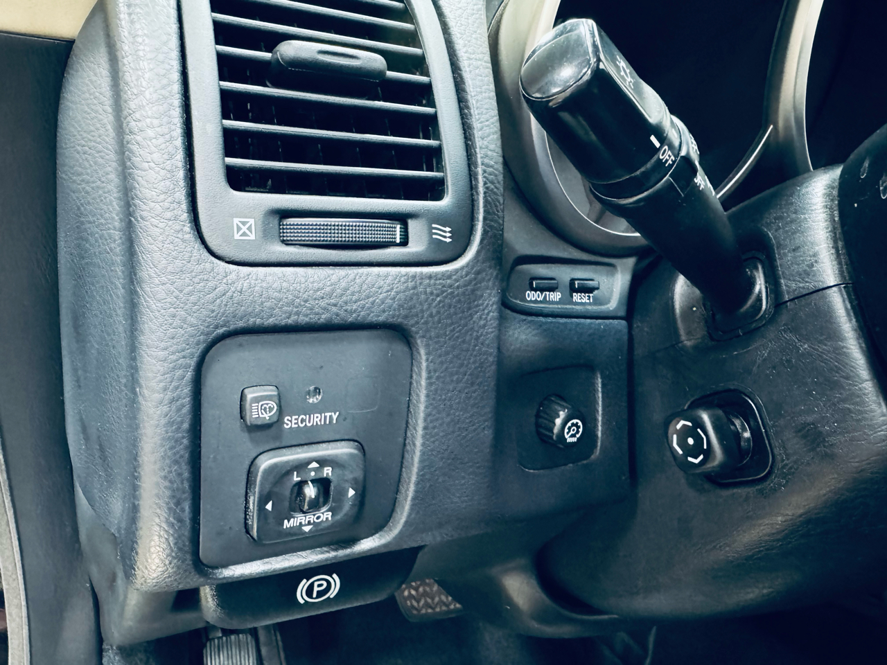 Lexus SC 430 2dr Convertible 2002