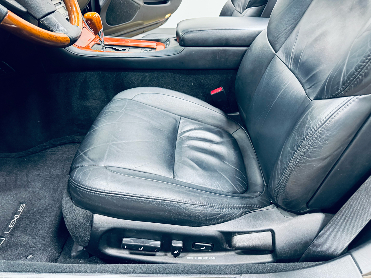 Lexus SC 430 2dr Convertible 2002