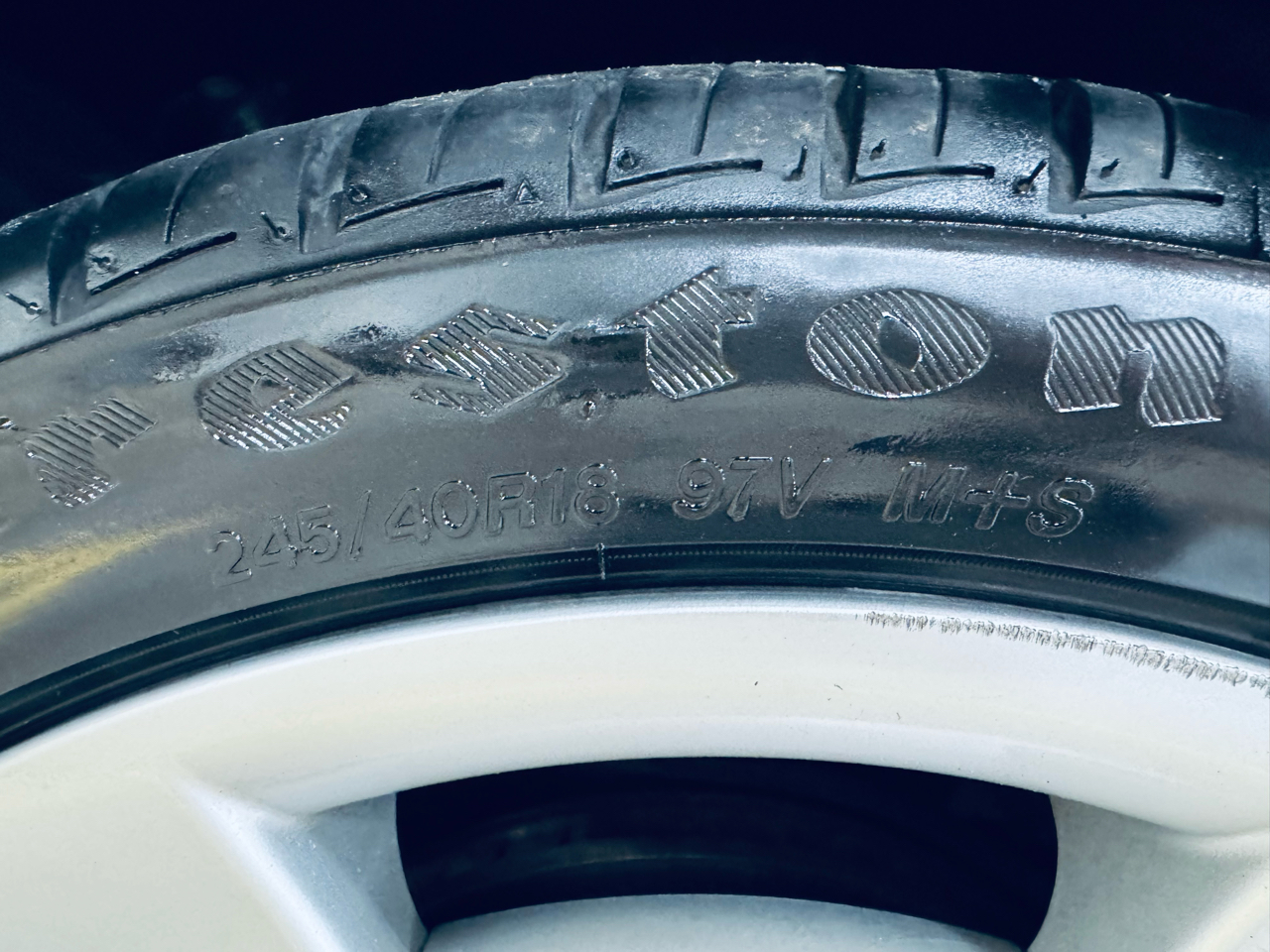 Lexus SC 430 2dr Convertible 2002