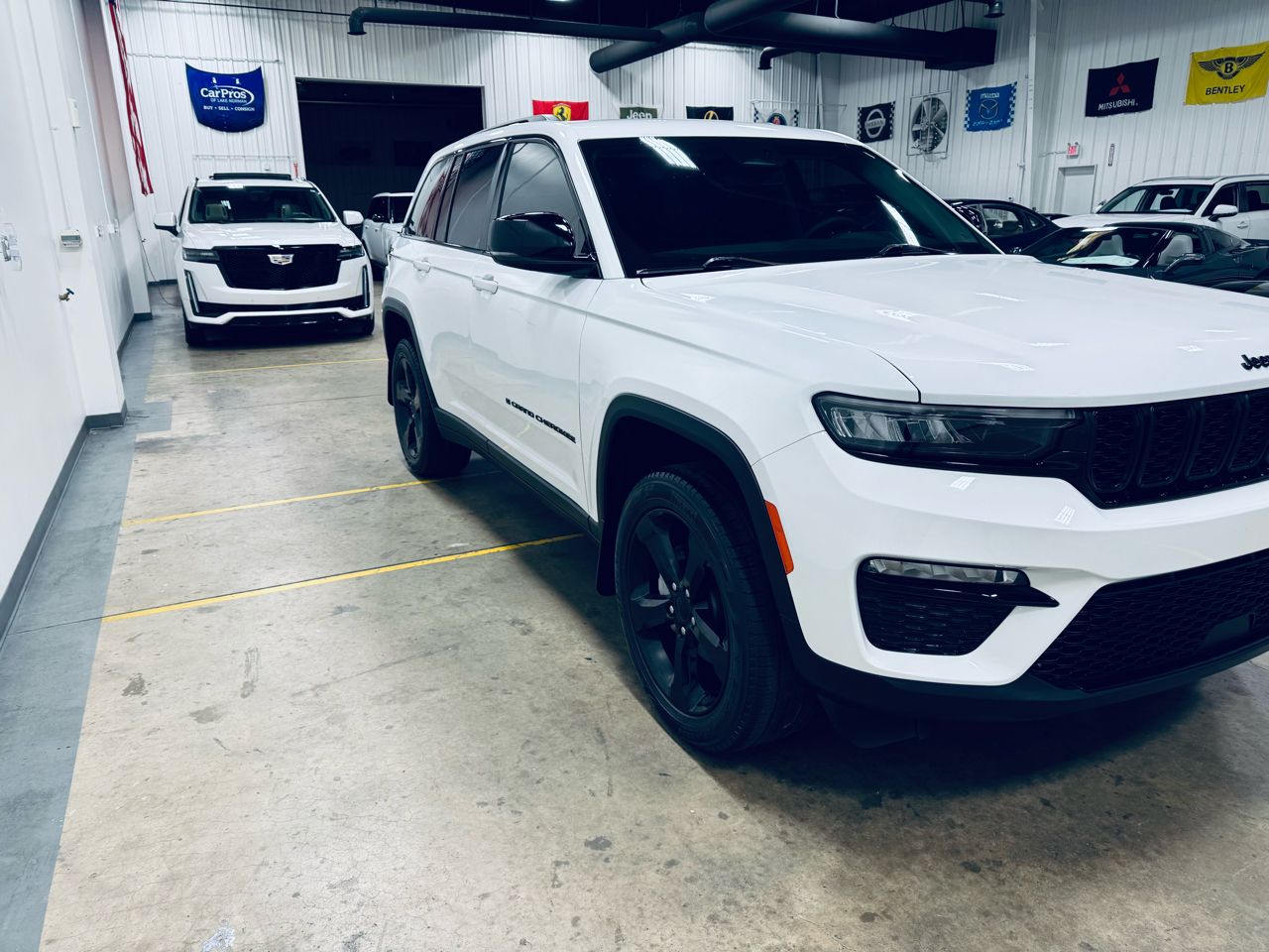 Jeep Grand Cherokee Limited 4x2 2023