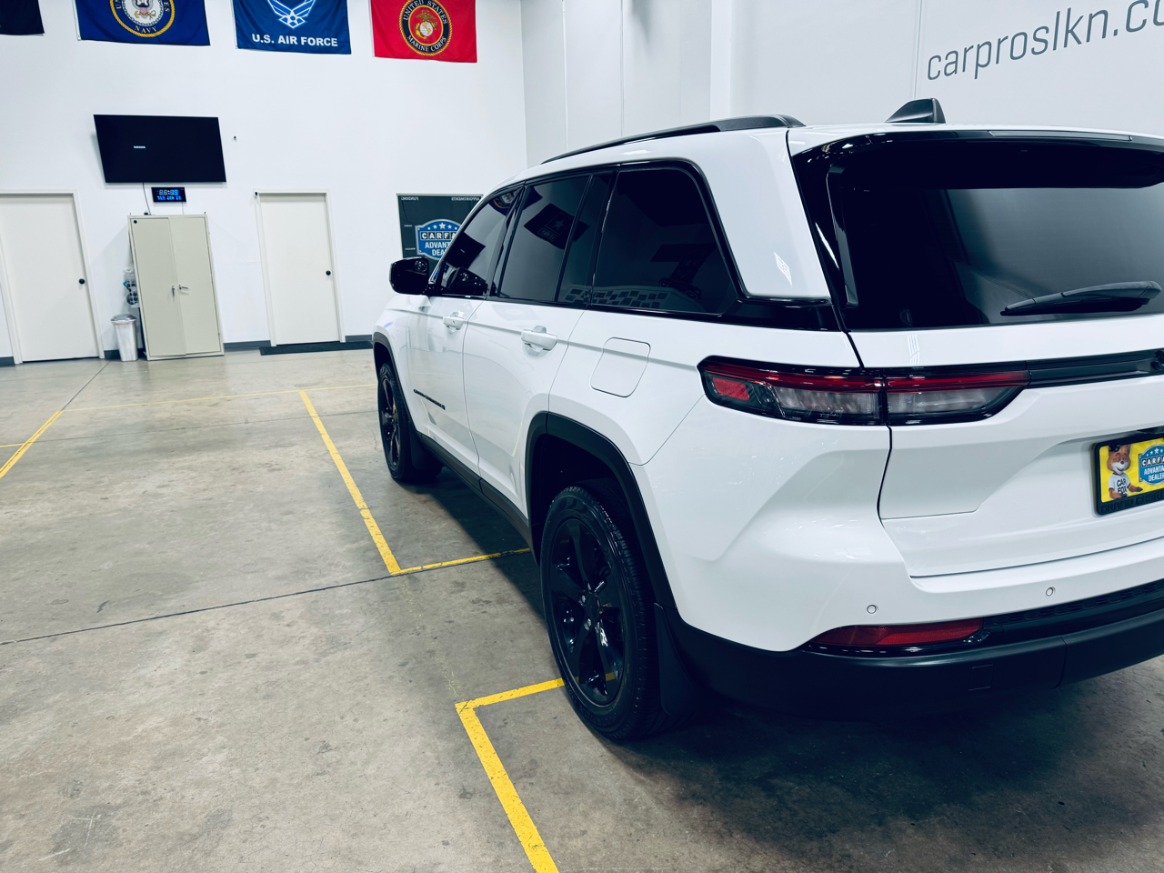 Jeep Grand Cherokee Limited 4x2 2023