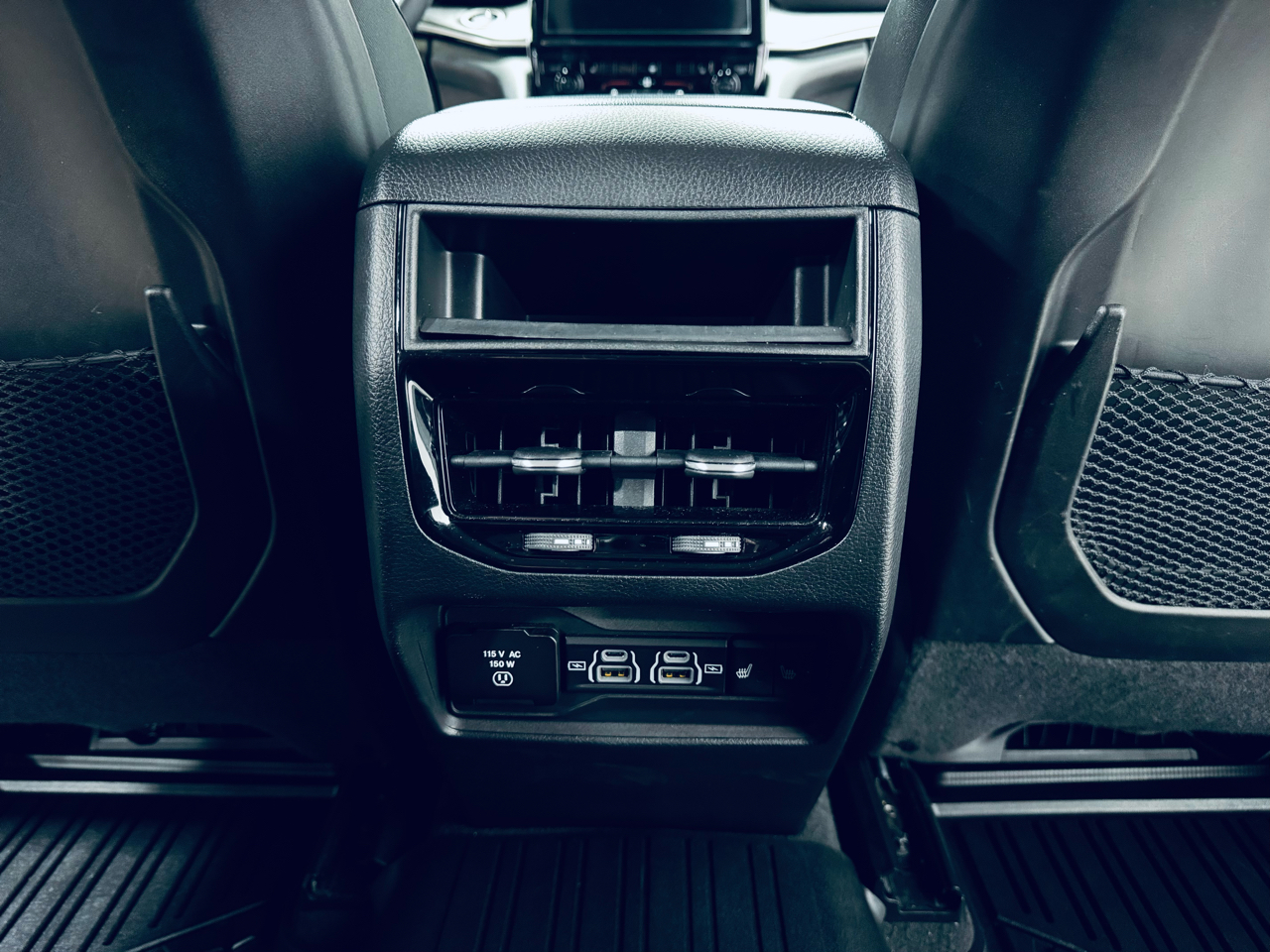 Jeep Grand Cherokee Limited 4x2 2023