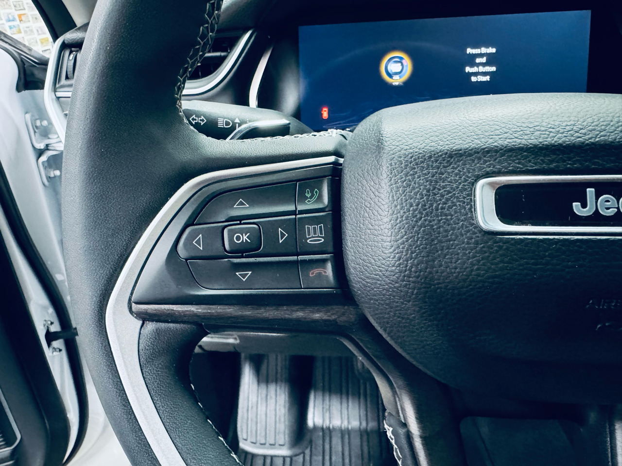 Jeep Grand Cherokee Limited 4x2 2023