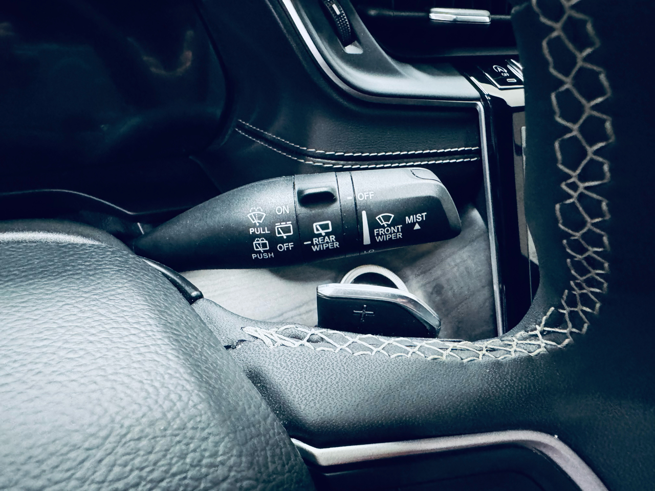 Jeep Grand Cherokee Limited 4x2 2023