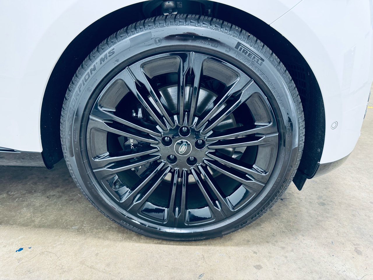 Land Rover Range Rover P530 SE LWB 7 Seat 2025