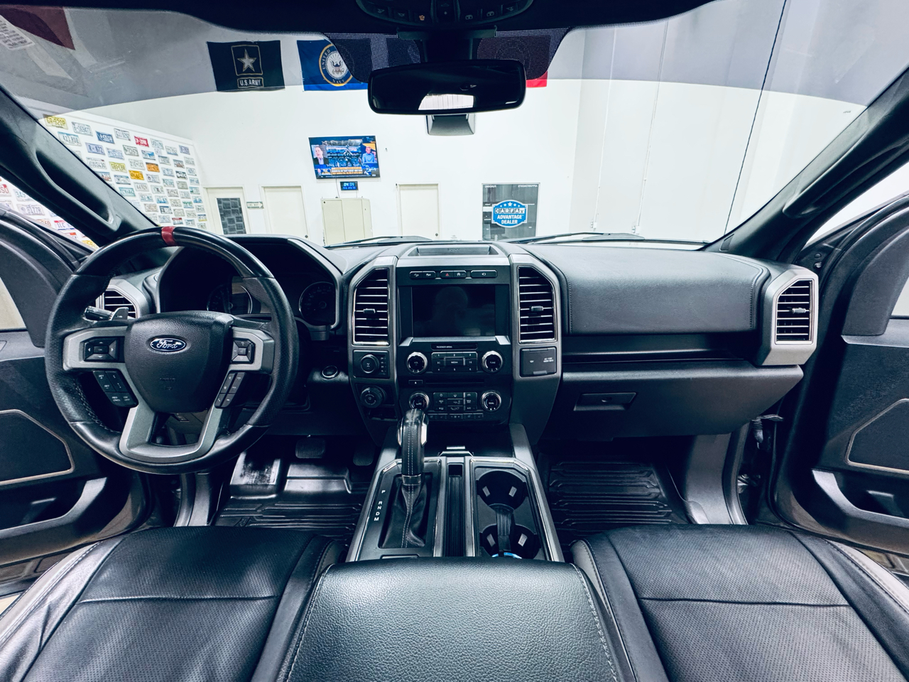 Ford F-150 Raptor 4WD SuperCrew 5.5' Box 2017