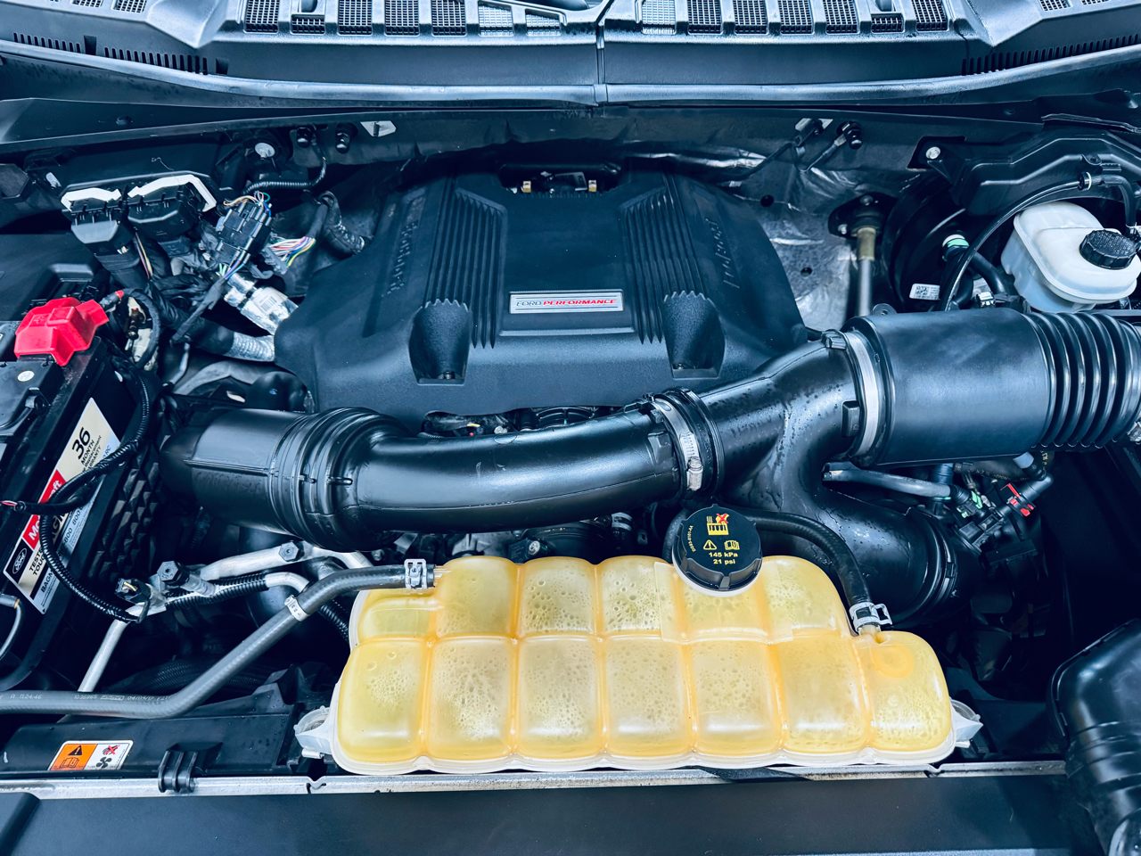 Ford F-150 Raptor 4WD SuperCrew 5.5' Box 2017